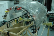 <h5>Gluing the canopy</h5>